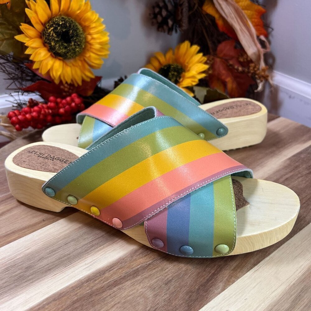 Kelsi Dagger Brooklyn Wedge Clog Sandal Sz 9.5 Rainbow Printed 70s Retro Leather